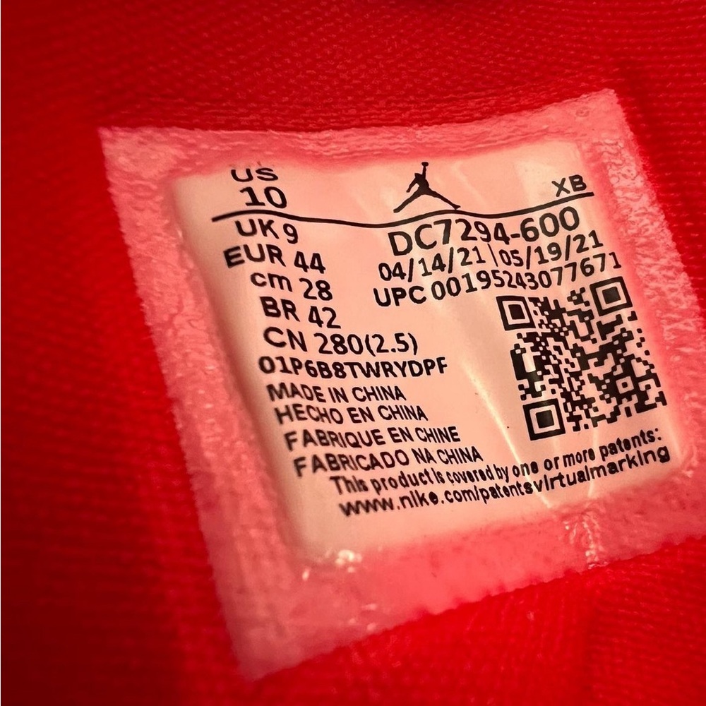 Air Jordan 1 MIDS “BARCELONAS” - Picture 4 of 6